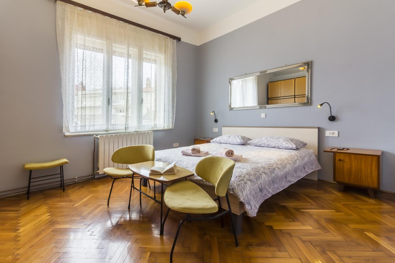 Spacious & Smart Center Apartment 普拉 外观 照片